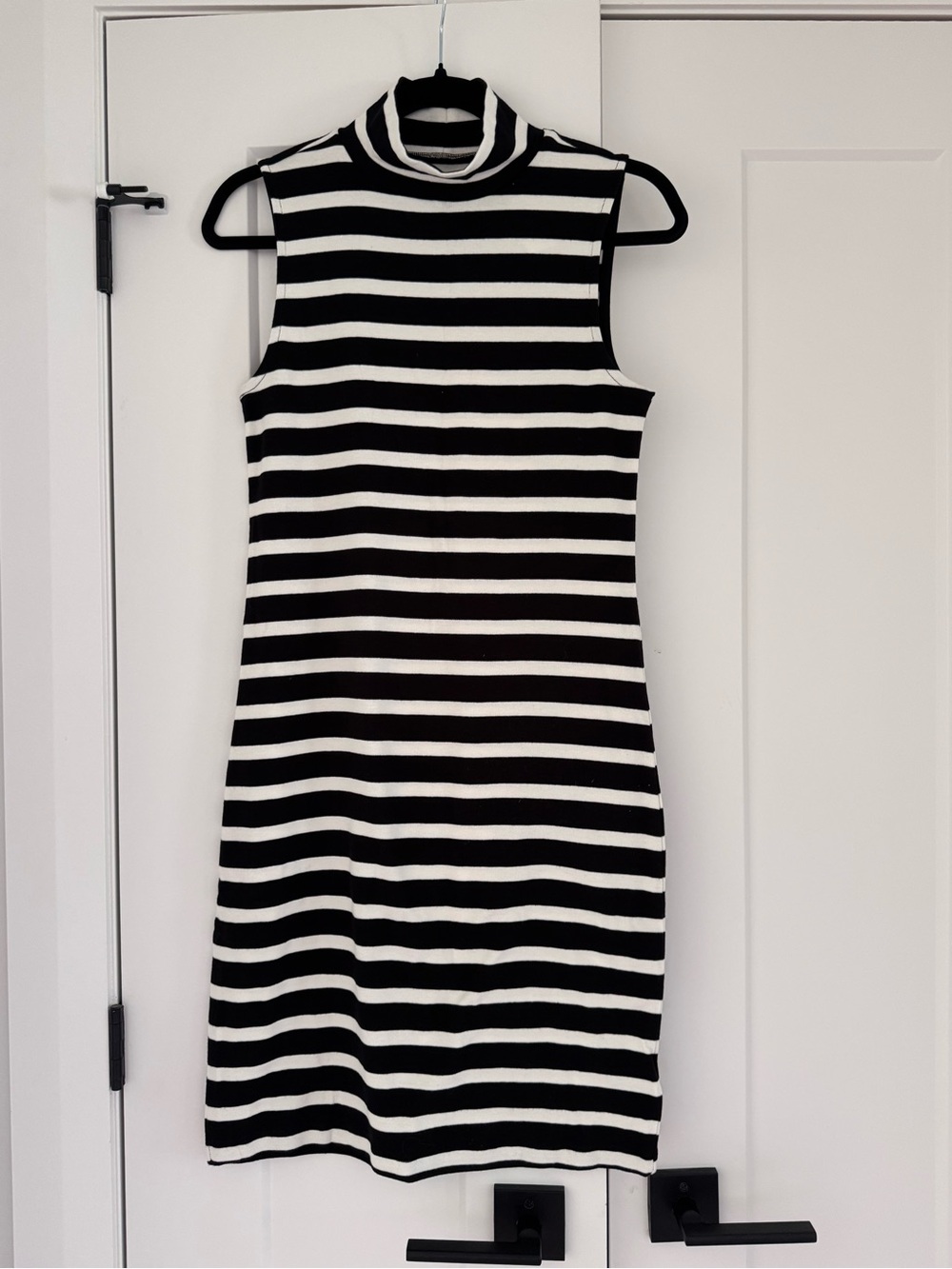 Gap Striped Sleeveless Turtleneck Midi Dress – Size S
